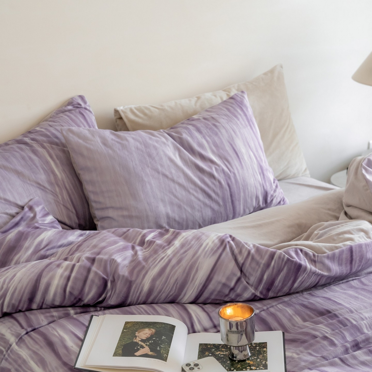 91家纺网 家纺一手货源 找家纺 ONE TWO ONE 121 2025新款轻奢新法式德芙绒宝宝绒婴儿绒短毛绒牛奶绒四件套床单被套-波光莎娜 波光莎娜-紫