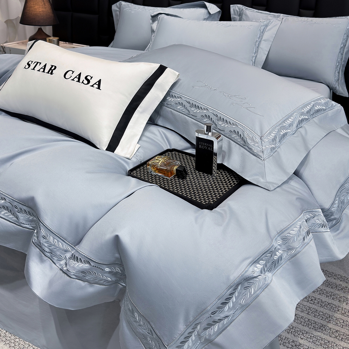 91家纺网 家纺一手货源 找家纺 星蕴家纺 2025新款贡缎长绒棉四件套-路易 路易-秋波蓝