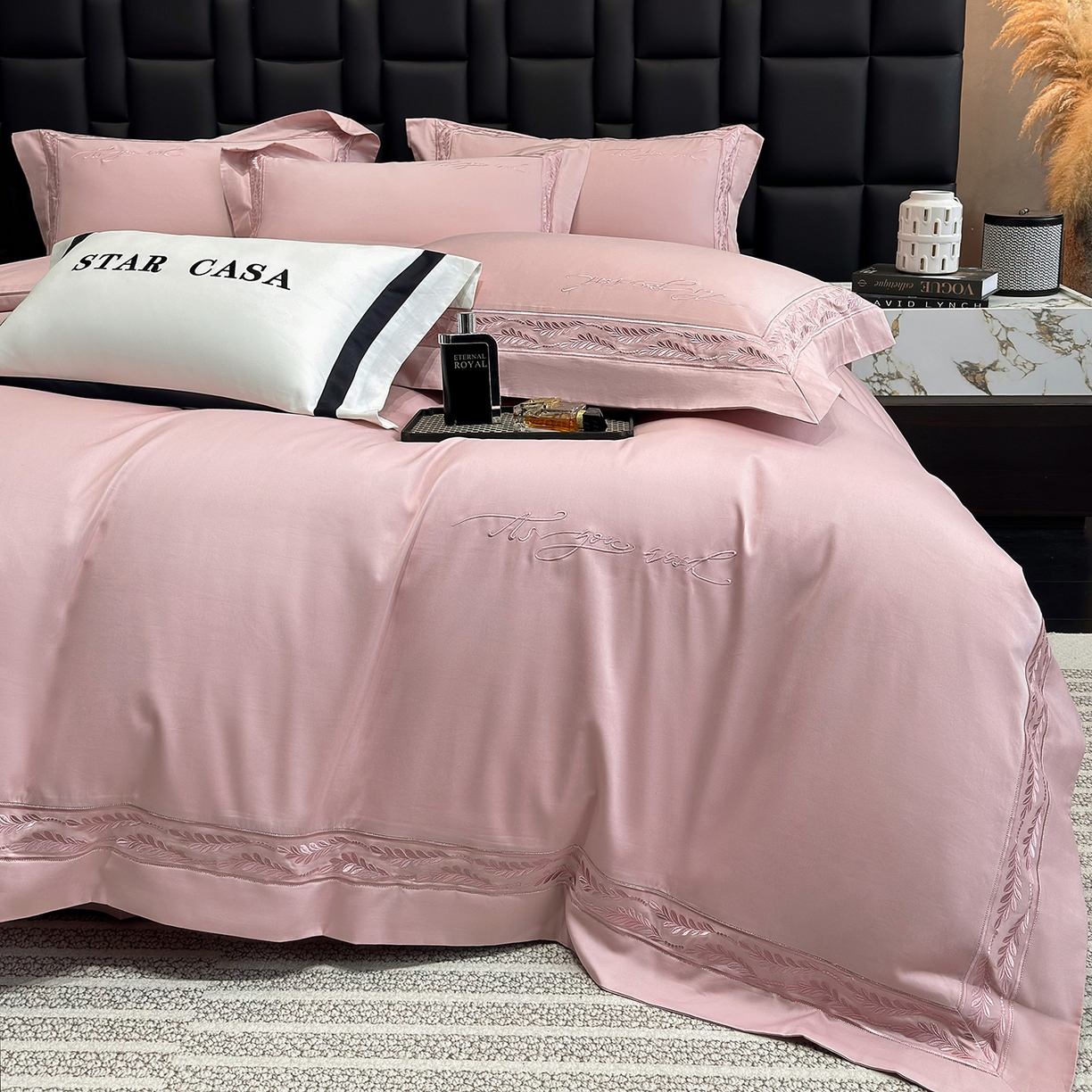 91家纺网 家纺一手货源 找家纺 星蕴家纺 2025新款贡缎长绒棉四件套-路易 路易-豆沙粉