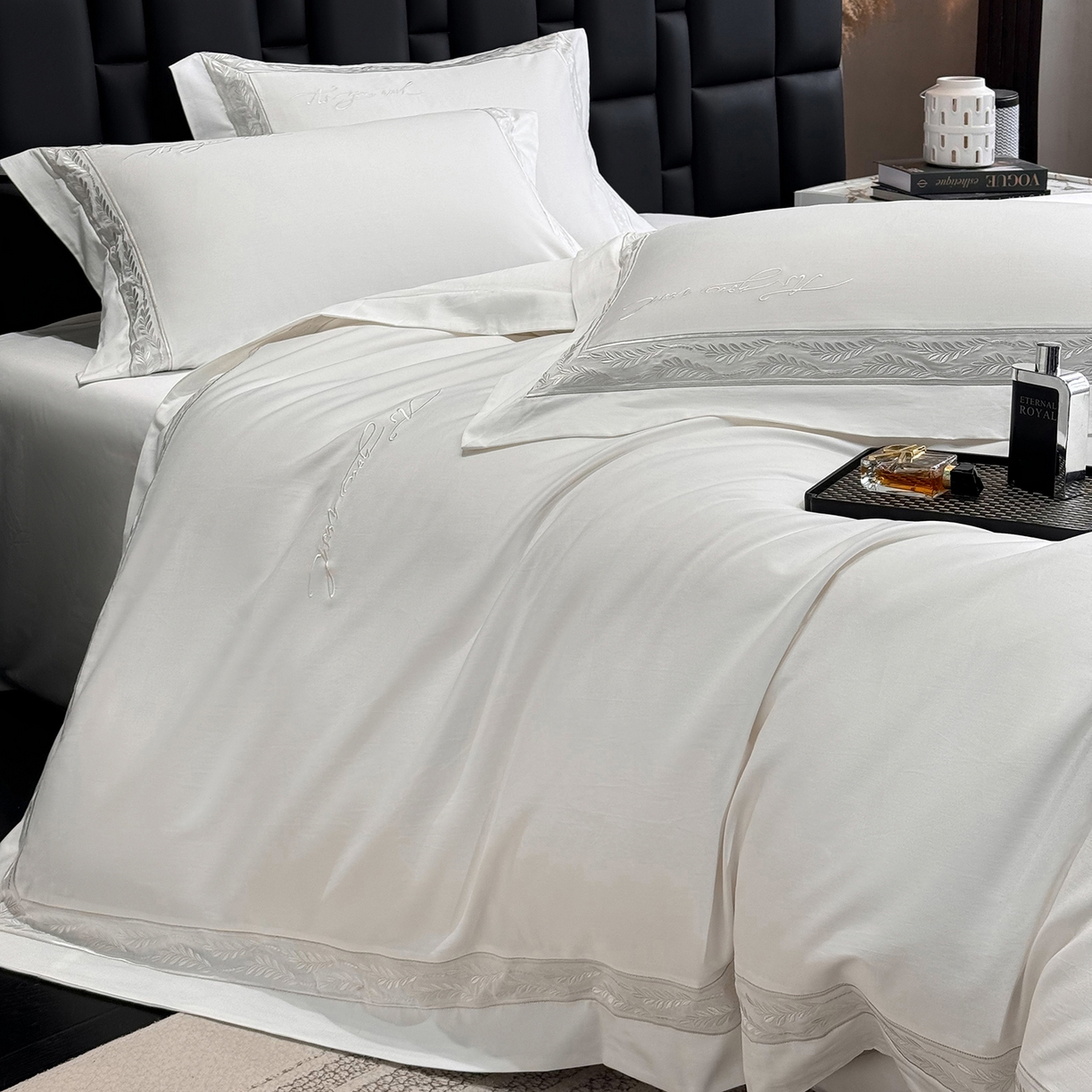 91家纺网 家纺一手货源 找家纺 星蕴家纺 2025新款贡缎长绒棉四件套-路易 路易-皓月白