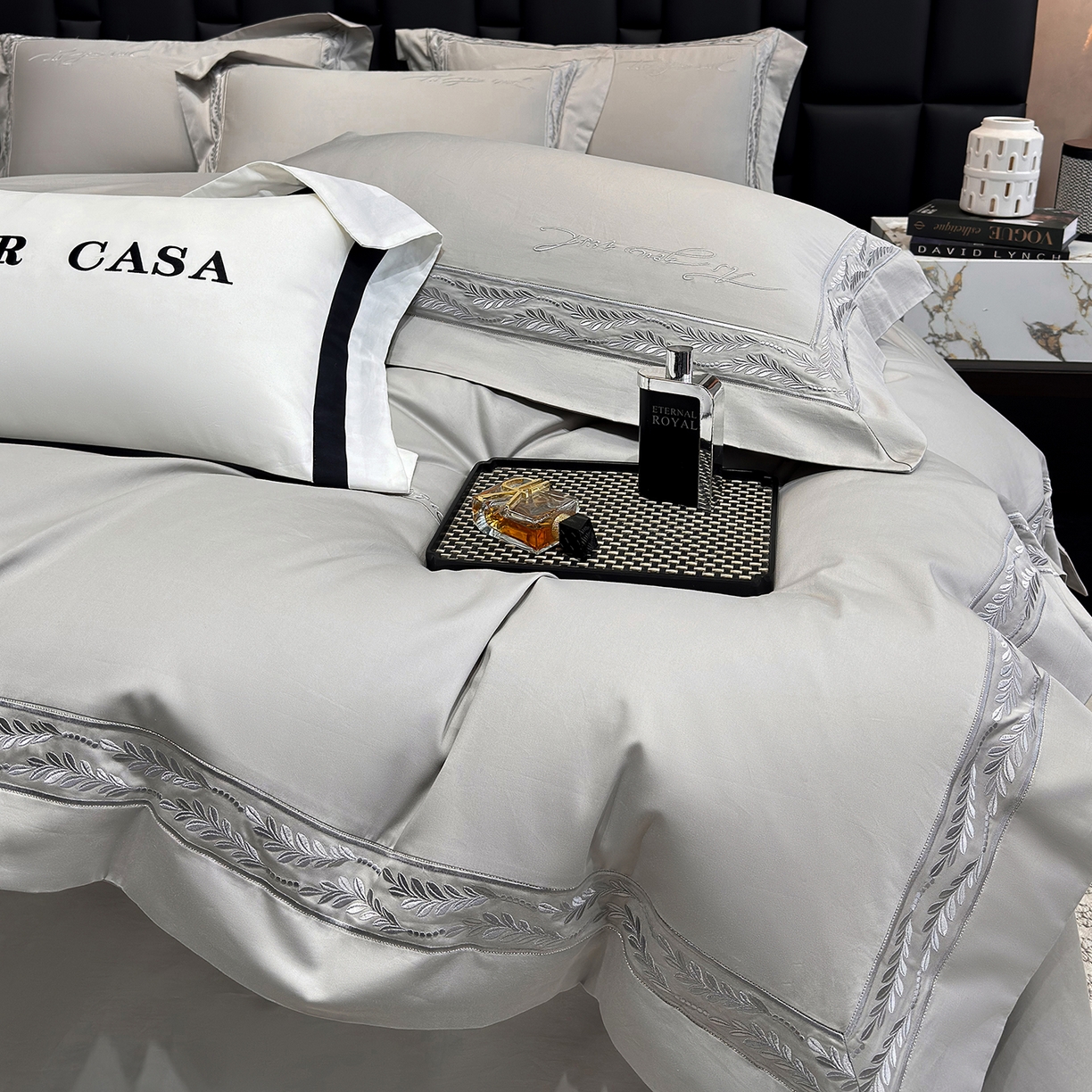 91家纺网 家纺一手货源 找家纺 星蕴家纺 2025新款贡缎长绒棉四件套-路易 路易-高级灰