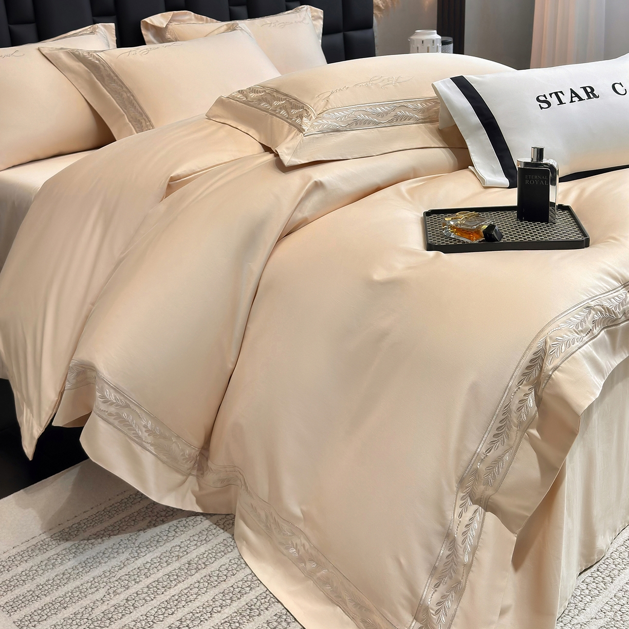 91家纺网 家纺一手货源 找家纺 星蕴家纺 2025新款贡缎长绒棉四件套-路易 路易-香槟金