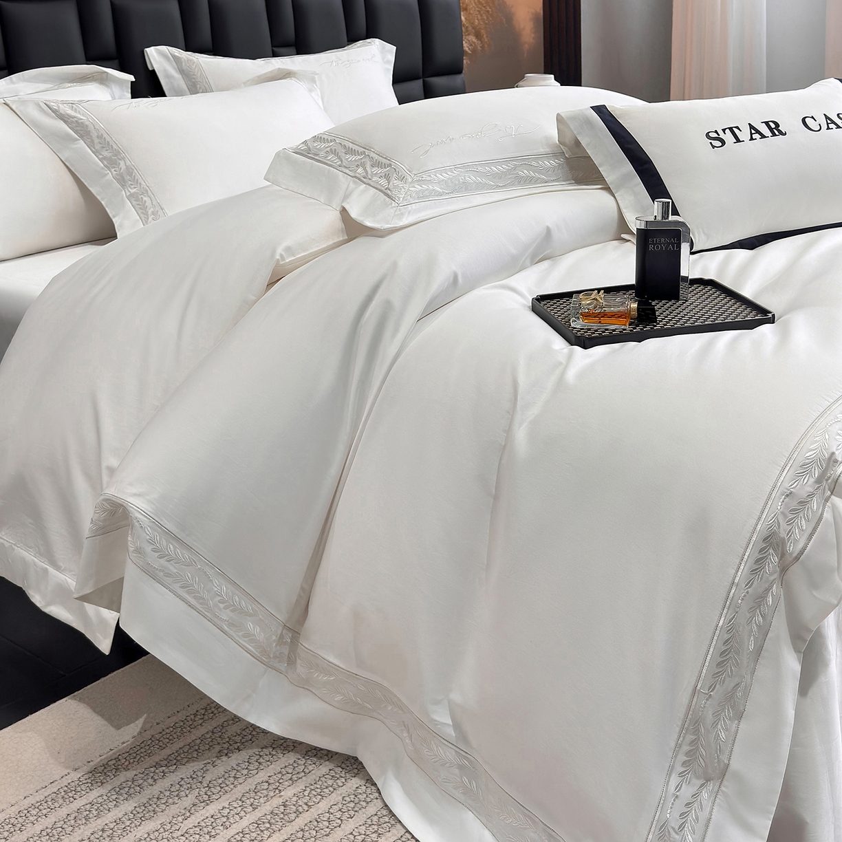 91家纺网 家纺一手货源 找家纺 星蕴家纺 2025新款贡缎长绒棉四件套-路易 路易-皓月白