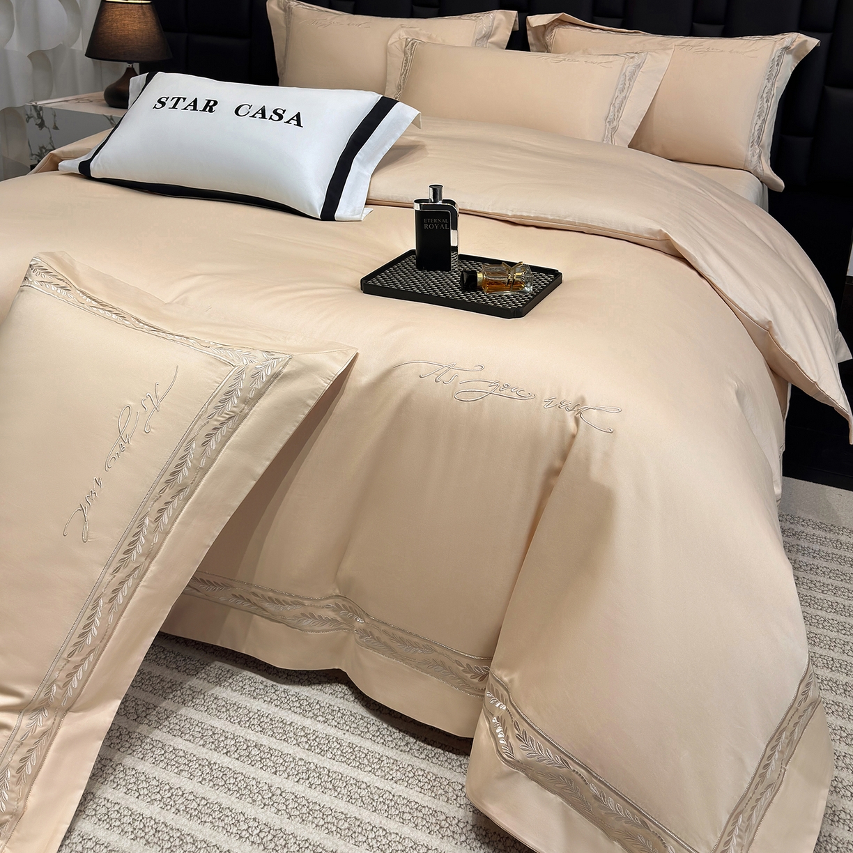 91家纺网 家纺一手货源 找家纺 星蕴家纺 2025新款贡缎长绒棉四件套-路易 路易-香槟金