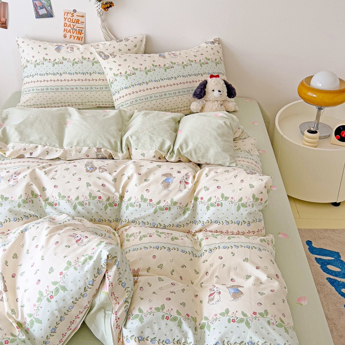 91家纺网 家纺一手货源 找家纺 西引力 2025新款全棉卡通印花四件套 草莓小兔