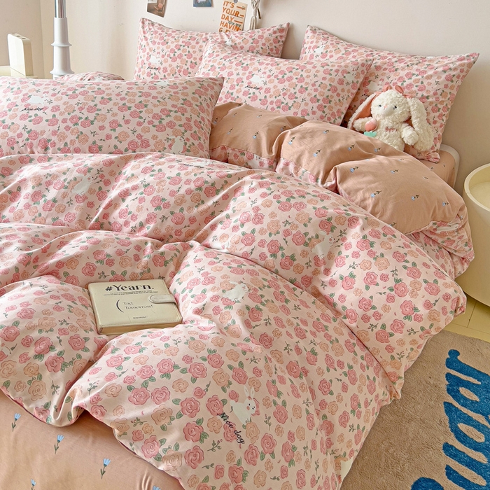 91家纺网 家纺一手货源 找家纺 西引力 2025新款全棉卡通印花四件套 遇见浪漫