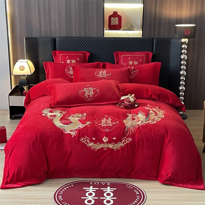 91家纺网 家纺一手货源 找家纺 （总）羽梦家纺 2025新款全工艺消光牛奶绒绣花婚庆四件套（控价最低368元)