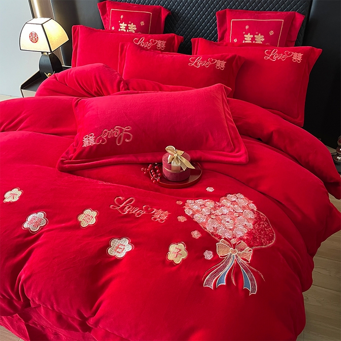 91家纺网 家纺一手货源 找家纺 羽梦家纺 2025新款全工艺消光牛奶绒绣花婚庆四件套（控价最低368元) 百年好合