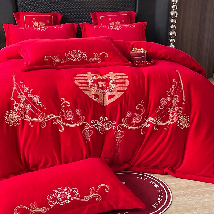 91家纺网 家纺一手货源 找家纺 羽梦家纺 2025新款全工艺消光牛奶绒绣花婚庆四件套（控价最低368元) 百年同心