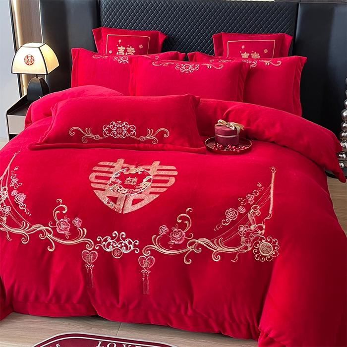 91家纺网 家纺一手货源 找家纺 羽梦家纺 2025新款全工艺消光牛奶绒绣花婚庆四件套（控价最低368元) 百年同心