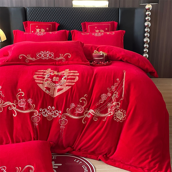 91家纺网 家纺一手货源 找家纺 羽梦家纺 2025新款全工艺消光牛奶绒绣花婚庆四件套（控价最低368元) 百年同心