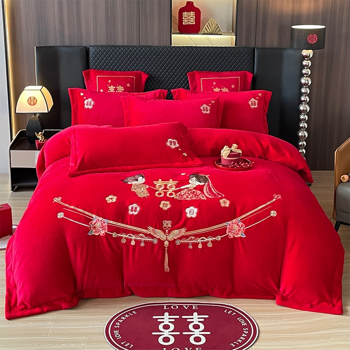 羽梦家纺 2025新款全工艺消光牛奶绒绣花婚庆四件套（控价最低368元) 花烛红妆
