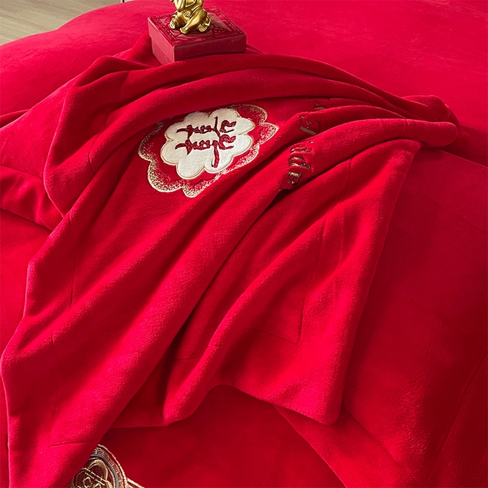 91家纺网 家纺一手货源 找家纺 羽梦家纺 2025新款全工艺消光牛奶绒绣花婚庆四件套（控价最低368元) 家有喜事