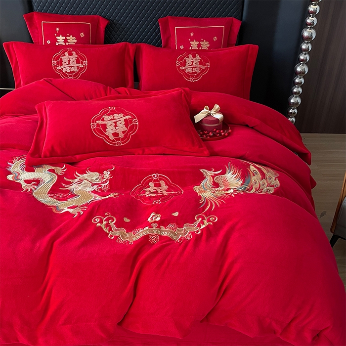 91家纺网 家纺一手货源 找家纺 羽梦家纺 2025新款全工艺消光牛奶绒绣花婚庆四件套（控价最低368元) 龙凤情缘