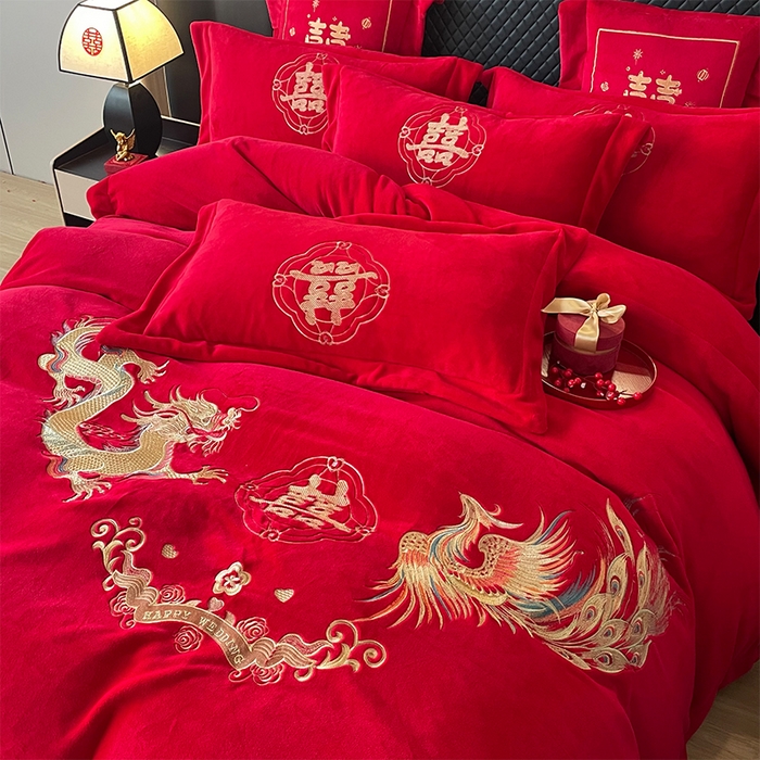 91家纺网 家纺一手货源 找家纺 羽梦家纺 2025新款全工艺消光牛奶绒绣花婚庆四件套（控价最低368元) 龙凤情缘