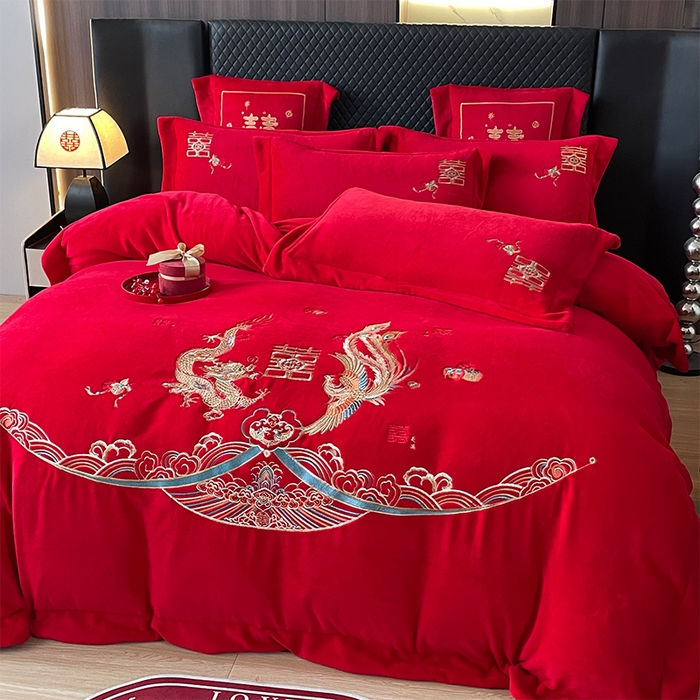 91家纺网 家纺一手货源 找家纺 羽梦家纺 2025新款全工艺消光牛奶绒绣花婚庆四件套（控价最低368元) 龙凤相约