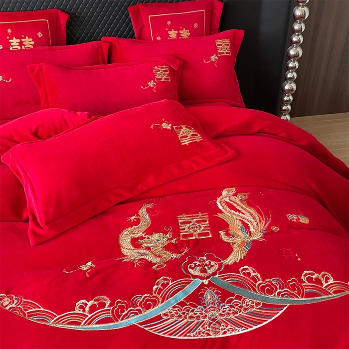 91家纺网 家纺一手货源 找家纺 羽梦家纺 2025新款全工艺消光牛奶绒绣花婚庆四件套（控价最低368元) 龙凤相约