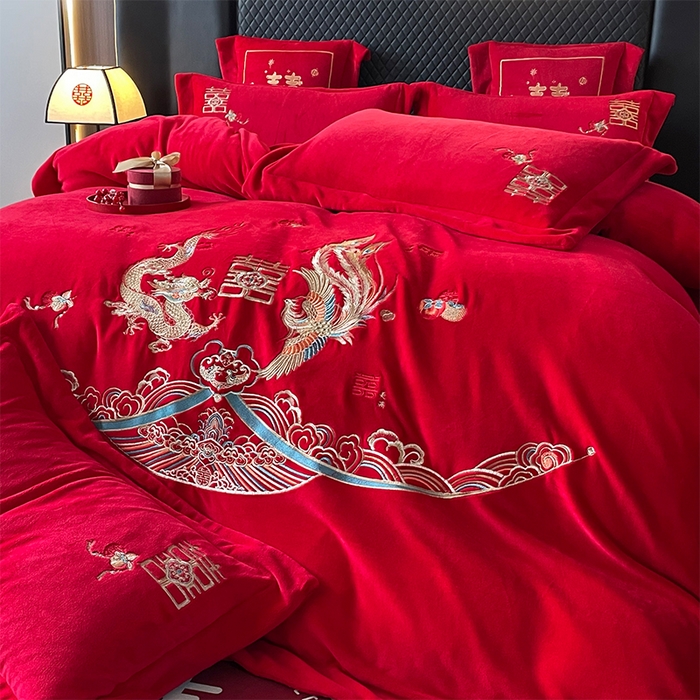 91家纺网 家纺一手货源 找家纺 羽梦家纺 2025新款全工艺消光牛奶绒绣花婚庆四件套（控价最低368元) 龙凤相约