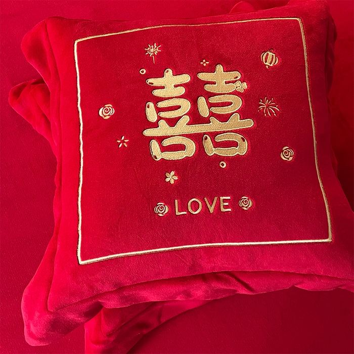 91家纺网 家纺一手货源 找家纺 羽梦家纺 2025新款全工艺消光牛奶绒绣花婚庆四件套（控价最低368元) 龙凤相约