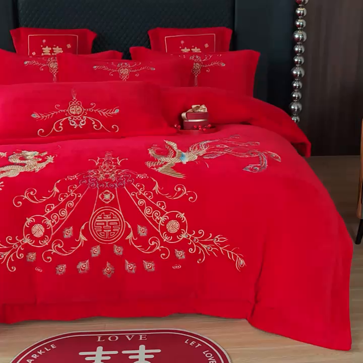 91家纺网 家纺一手货源 找家纺 羽梦家纺 2025新款全工艺消光牛奶绒绣花婚庆四件套（控价最低368元) 龙祥凤禧