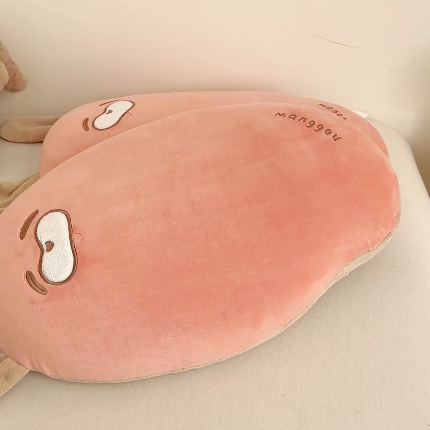 91家纺网 家纺一手货源 找家纺 麦肯锡 2025新款芒go多功能枕  枕头枕芯 芒go兔-粉/对