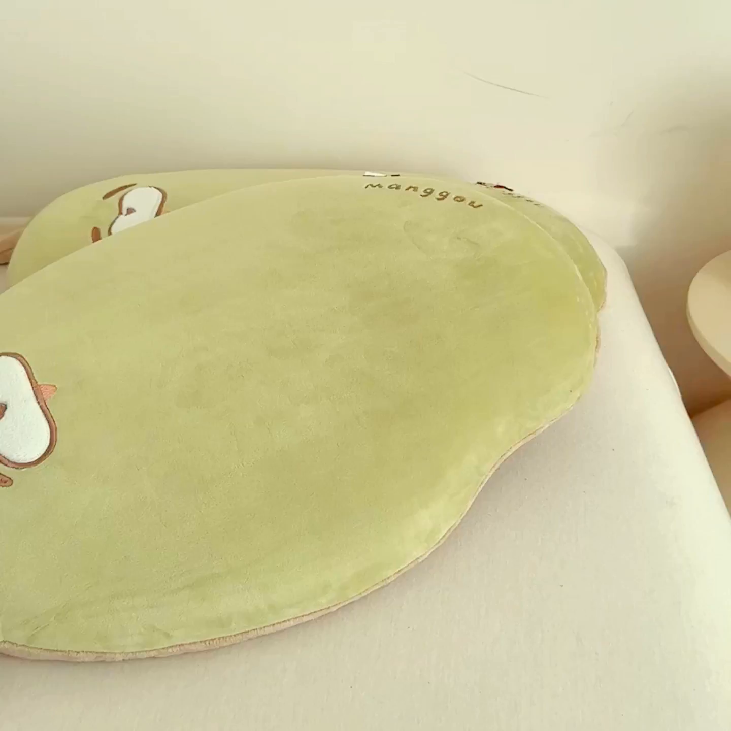 91家纺网 家纺一手货源 找家纺 麦肯锡 2025新款芒go多功能枕  枕头枕芯 芒go兔-绿/只