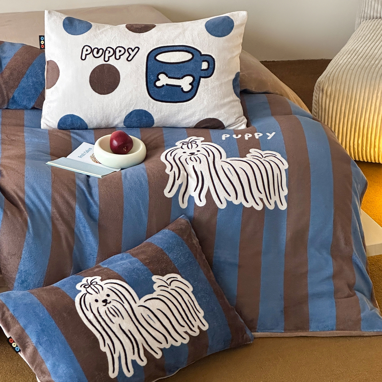 91家纺网 家纺一手货源 找家纺 （总）RYB红黄兰 2025新款设计师原创牛奶绒大版数码印花四件套