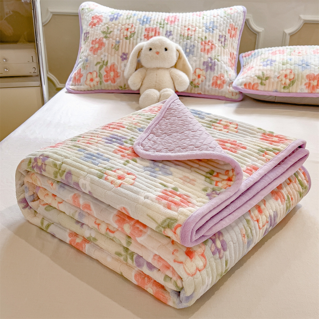 布卢姆床垫 2025新款双面用抗菌牛奶绒床盖 床盖单件 花开半夏