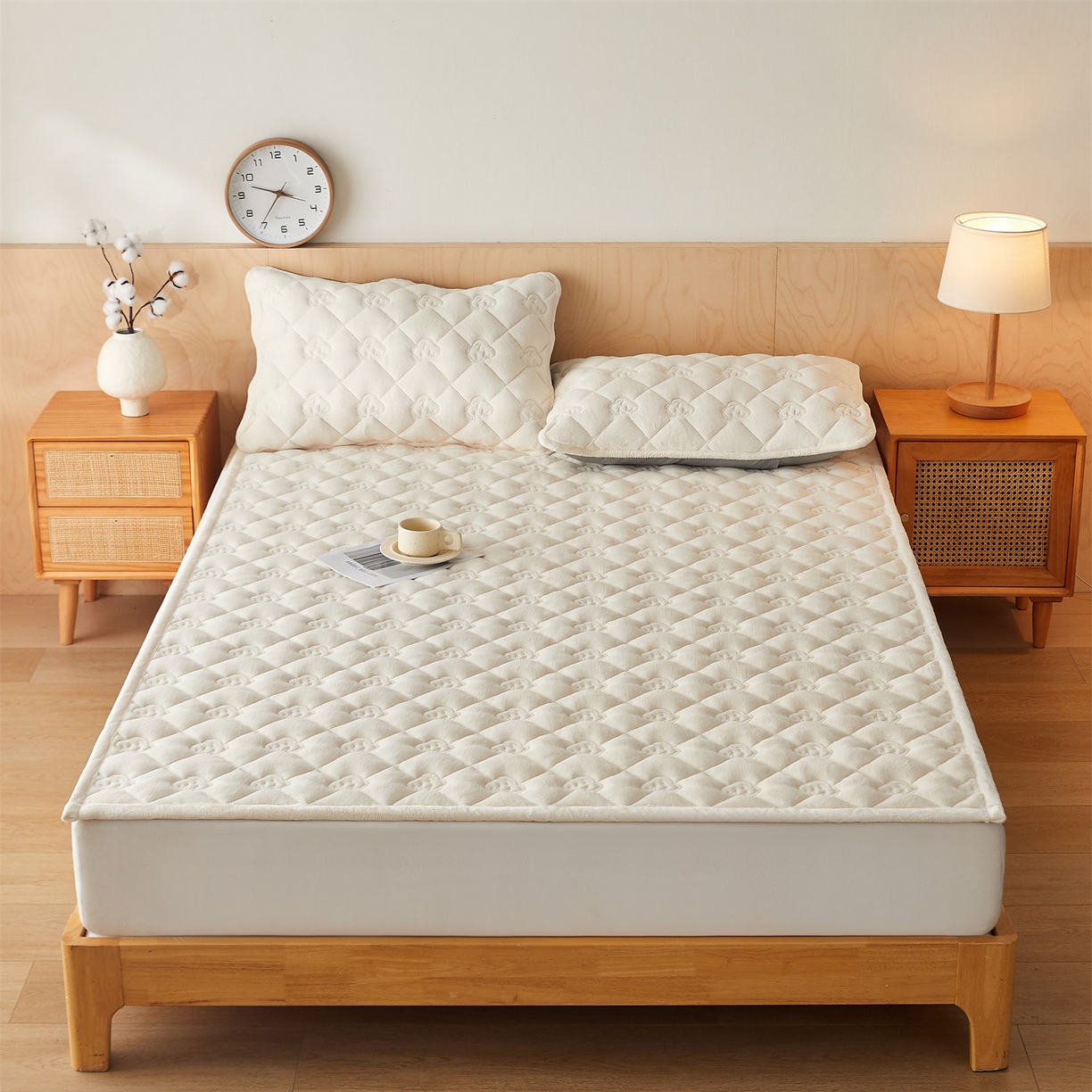 91家纺网 家纺一手货源 找家纺 （总）布卢姆床垫 2025新款牛奶绵绒棉花床褥床护垫-灵蕴