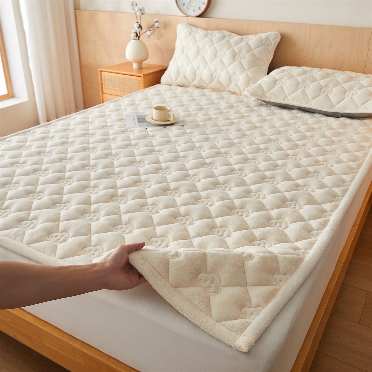 91家纺网 家纺一手货源 找家纺 （总）布卢姆床垫 2025新款牛奶绵绒棉花床褥床护垫-灵蕴