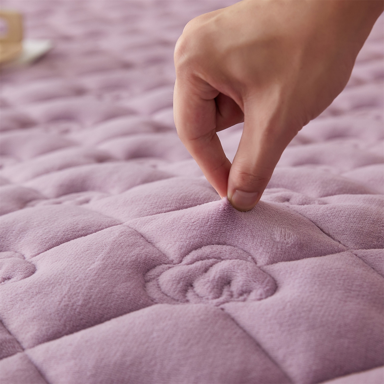 91家纺网 家纺一手货源 找家纺 布卢姆床垫 2025新款牛奶绵绒棉花床褥床护垫-灵蕴 灵蕴-香芋紫