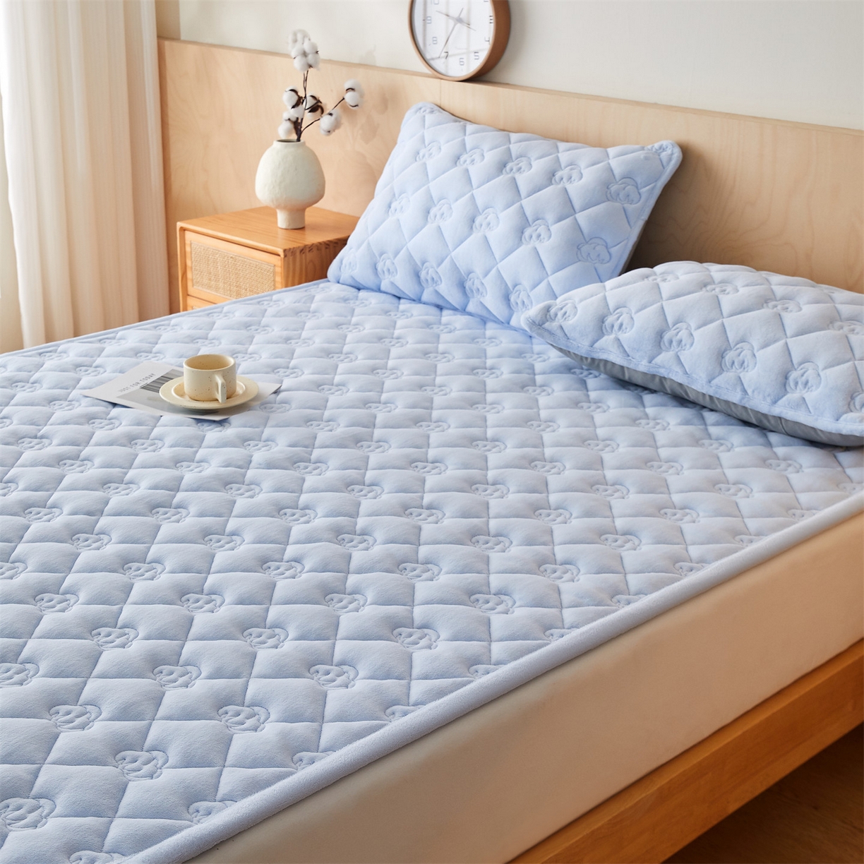 91家纺网 家纺一手货源 找家纺 布卢姆床垫 2025新款牛奶绵绒棉花床褥床护垫-灵蕴 灵蕴-天空蓝