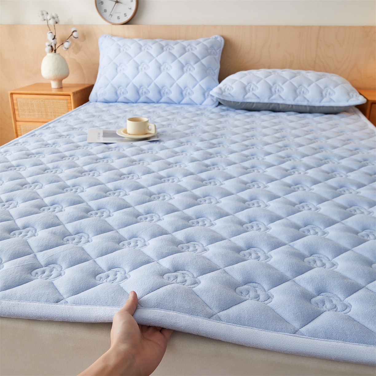 91家纺网 家纺一手货源 找家纺 布卢姆床垫 2025新款牛奶绵绒棉花床褥床护垫-灵蕴 灵蕴-天空蓝