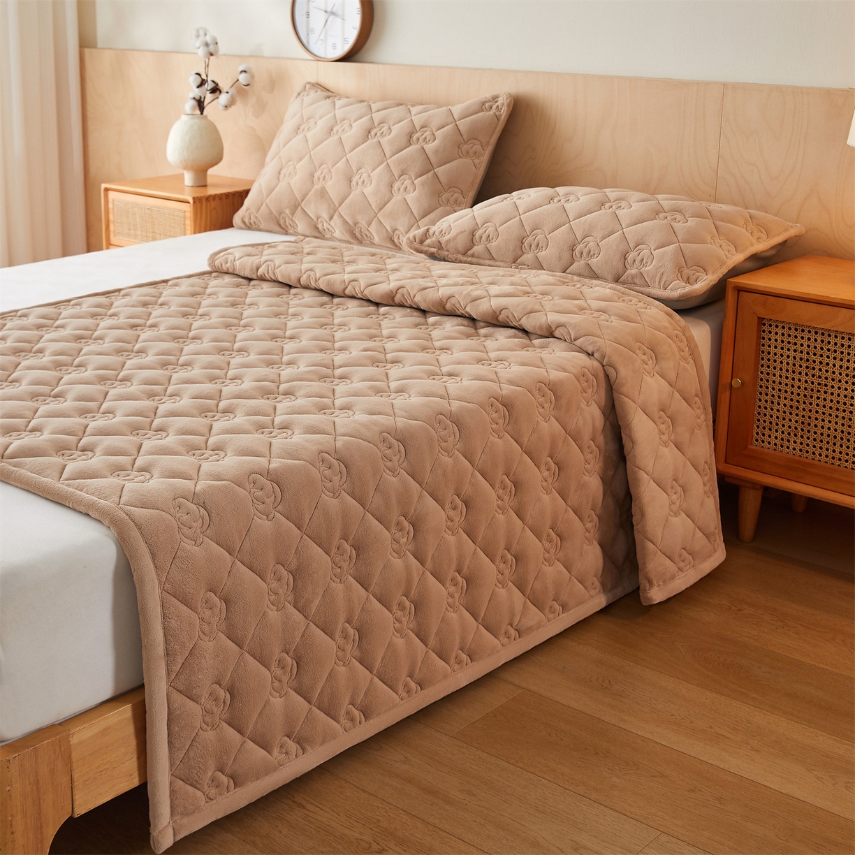 91家纺网 家纺一手货源 找家纺 布卢姆床垫 2025新款牛奶绵绒棉花床褥床护垫-灵蕴 灵蕴-卡其