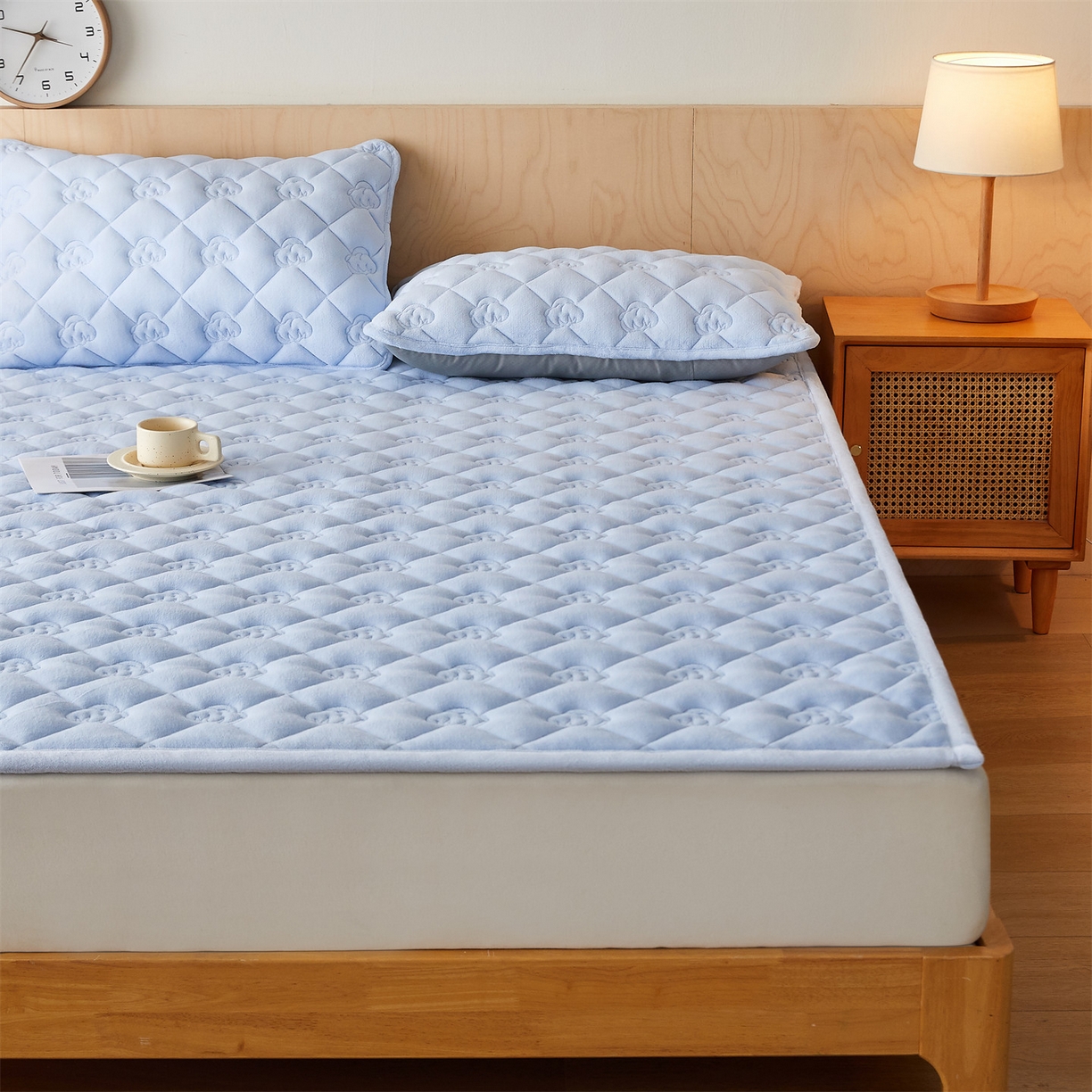 91家纺网 家纺一手货源 找家纺 布卢姆床垫 2025新款牛奶绵绒棉花床褥床护垫-灵蕴 灵蕴-天空蓝