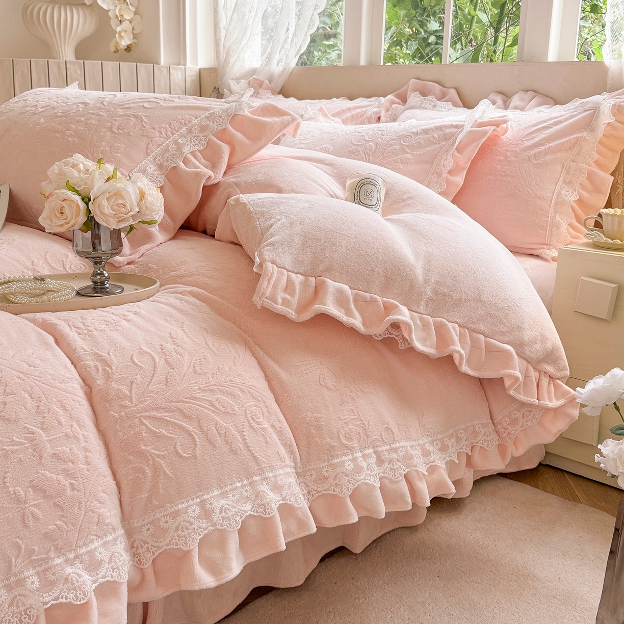 91家纺网 家纺一手货源 找家纺 久久红 2025新款高克重牛奶绒四件套系列 粉玉