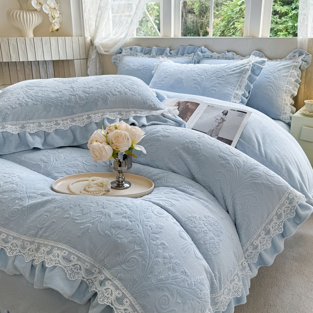 91家纺网 家纺一手货源 找家纺 久久红 2025新款高克重牛奶绒四件套系列 浅兰