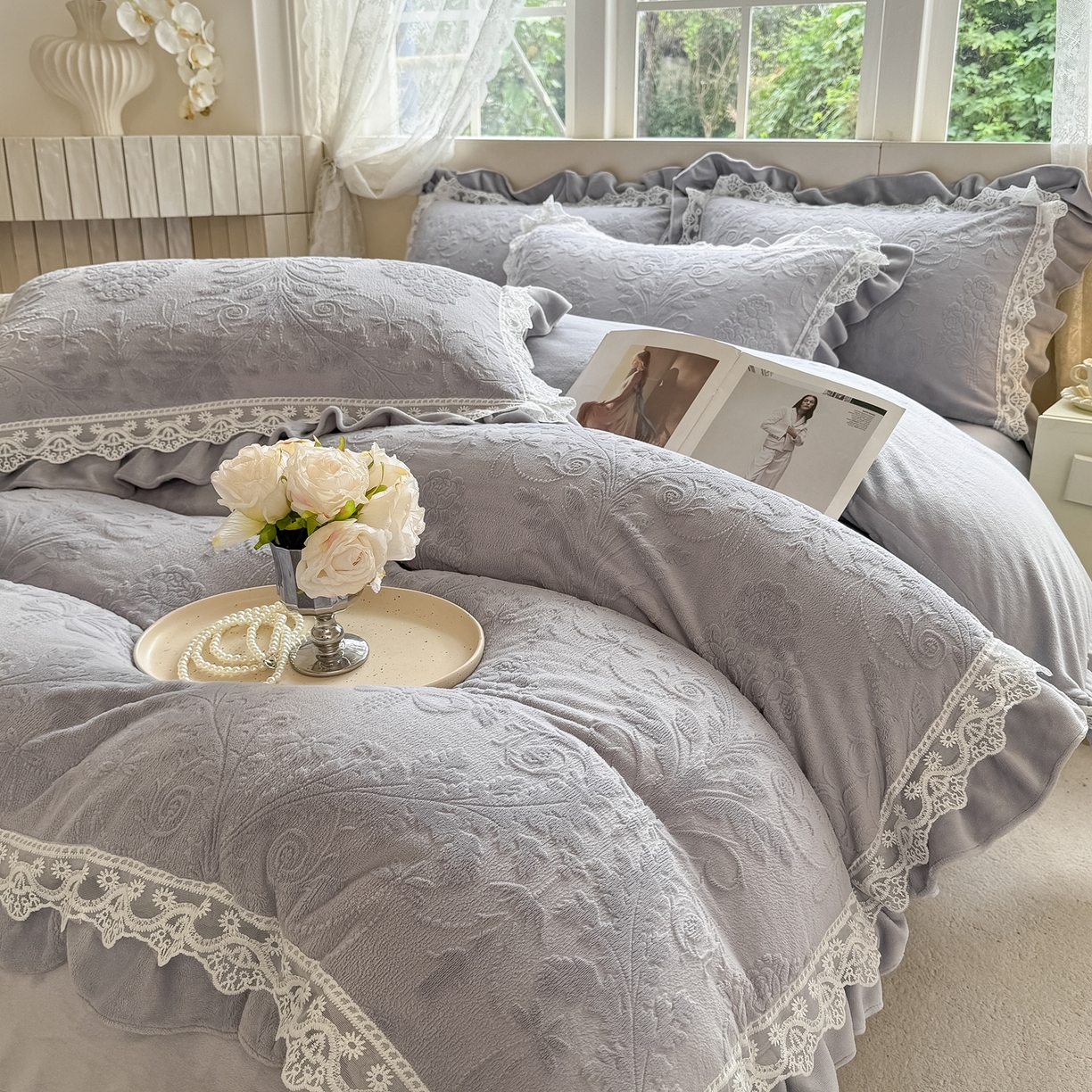 91家纺网 家纺一手货源 找家纺 久久红 2025新款高克重牛奶绒四件套系列 紫灰