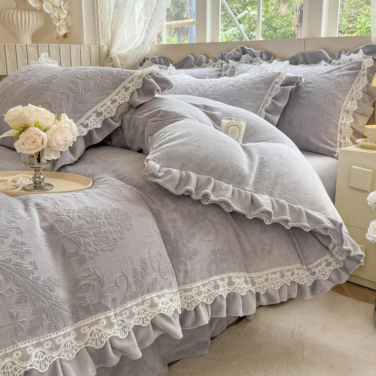 91家纺网 家纺一手货源 找家纺 久久红 2025新款高克重牛奶绒四件套系列 紫灰