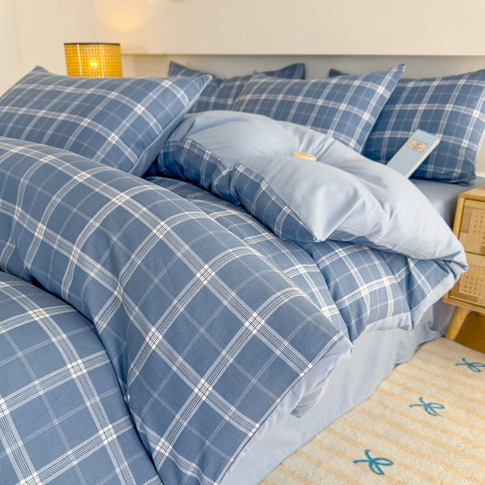 桔禾家纺 2025新款无印风四件套床单床笠被套被罩纯色水洗棉学生宿舍床上三件套四件套 大蓝格
