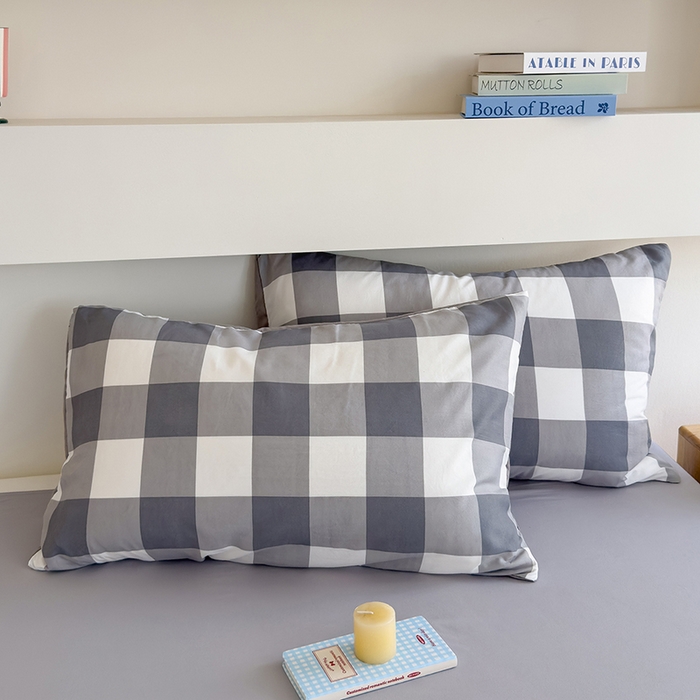 91家纺网 家纺一手货源 找家纺 桔禾家纺 2025新款无印风四件套床单床笠被套被罩纯色水洗棉学生宿舍床上三件套四件套 灰白格