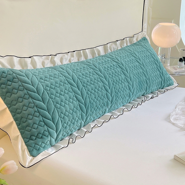 91家纺网 家纺一手货源 找家纺 （总）圣比熊 2025新款A类牛奶绒夹棉花边枕套情侣双人加长枕芯套枕头套-轻奢