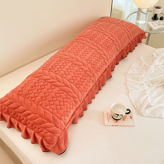 91家纺网 家纺一手货源 找家纺 （总）圣比熊 2025新款A类牛奶绒夹棉花边枕套情侣双人加长枕芯套枕头套-轻奢