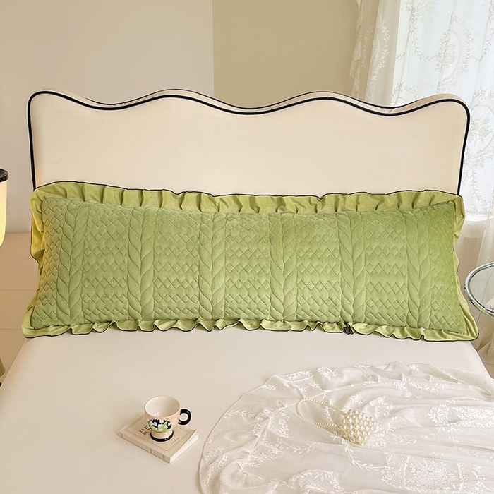 91家纺网 家纺一手货源 找家纺 圣比熊 2025新款A类牛奶绒夹棉花边枕套情侣双人加长枕芯套枕头套-轻奢 花边轻奢款-果绿