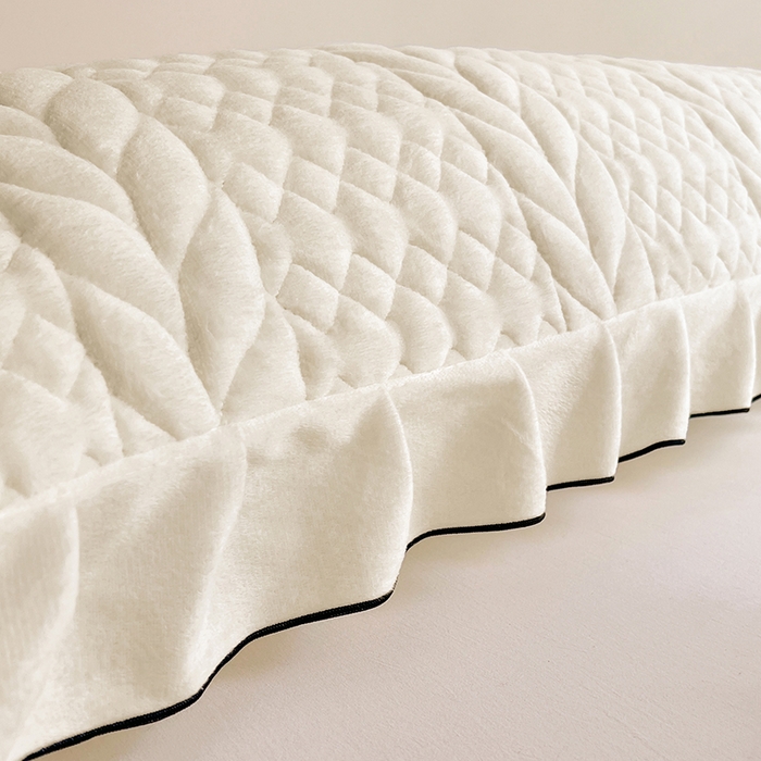 91家纺网 家纺一手货源 找家纺 圣比熊 2025新款A类牛奶绒夹棉花边枕套情侣双人加长枕芯套枕头套-轻奢 花边轻奢款-象牙白