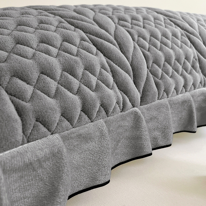 91家纺网 家纺一手货源 找家纺 圣比熊 2025新款A类牛奶绒夹棉花边枕套情侣双人加长枕芯套枕头套-轻奢 花边轻奢款-星辰灰