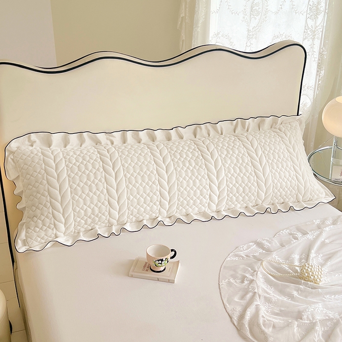 91家纺网 家纺一手货源 找家纺 圣比熊 2025新款A类牛奶绒夹棉花边枕套情侣双人加长枕芯套枕头套-轻奢 花边轻奢款-象牙白