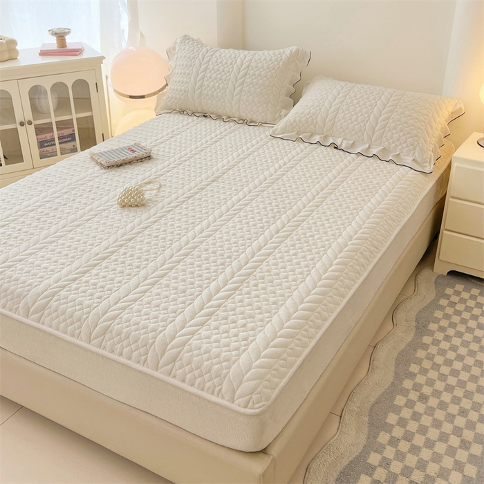 圣比熊 2025新款A类牛奶绒夹棉床笠床单床盖床护垫保护罩三件套花边枕套-轻奢 轻奢款-象牙白