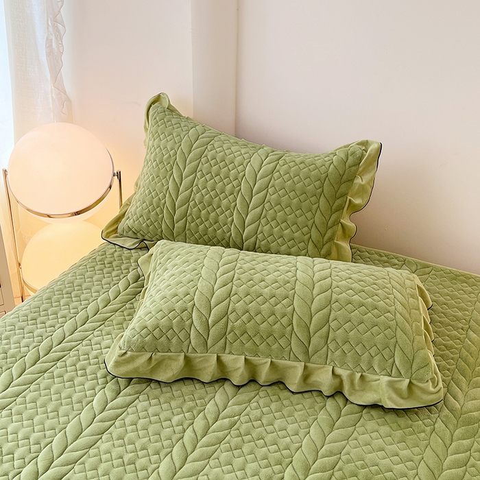 圣比熊 2025新款A类牛奶绒花边夹棉枕套单人宿舍枕芯套枕头套一对-轻奢 花边轻奢款-果绿