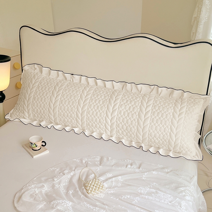 91家纺网 家纺一手货源 找家纺 梦舒羽 2025新款A类牛奶绒夹棉花边枕套情侣双人加长枕芯套枕头套-轻奢 花边轻奢款-象牙白